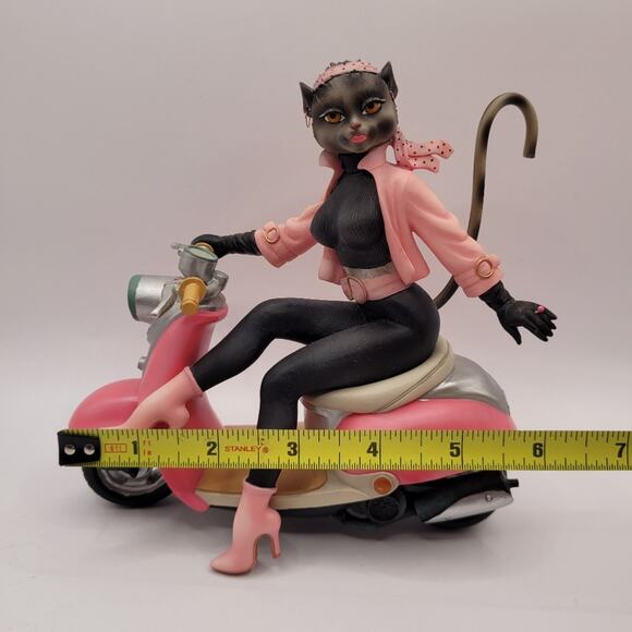 Alley Cats GoGo Secret Agent Margaret Le Van Vintage Resin Cat Figurine - Picture 9 of 10